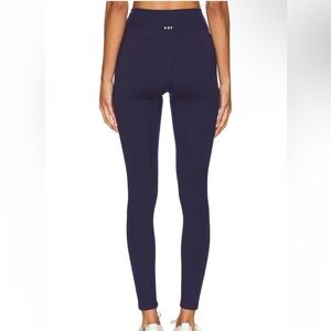 437 Navy Women's Leggings